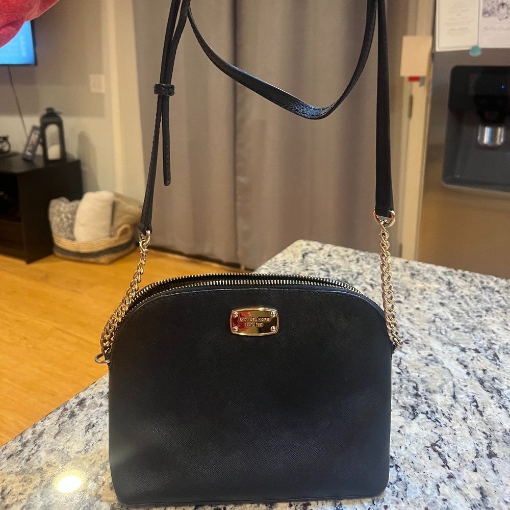 Michael Kors Jet Set Charm Dome Calfskin Crossbody Bag